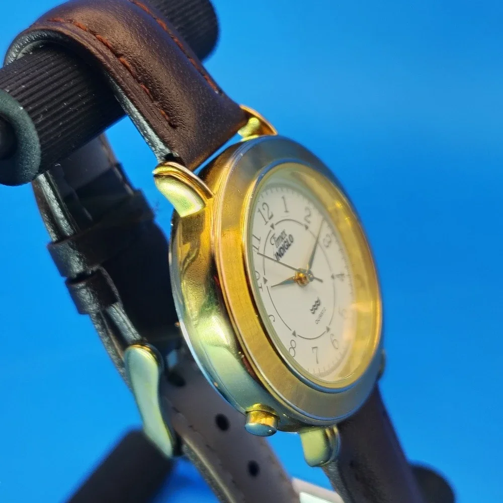 Vintage 1994 Timex 36mm Gold Tone Mens Quartz Dress Watch Restored (No Indiglo)